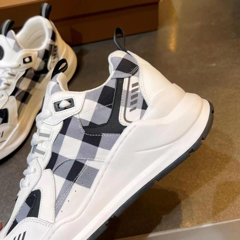 Burberry Low Shoes